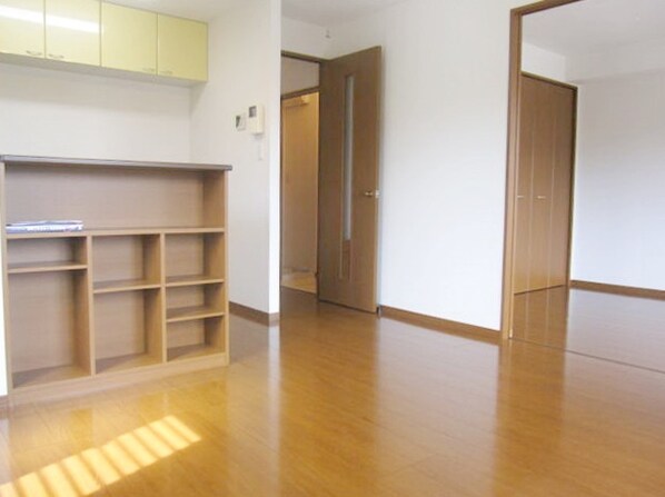 リリー坂下Bの物件内観写真